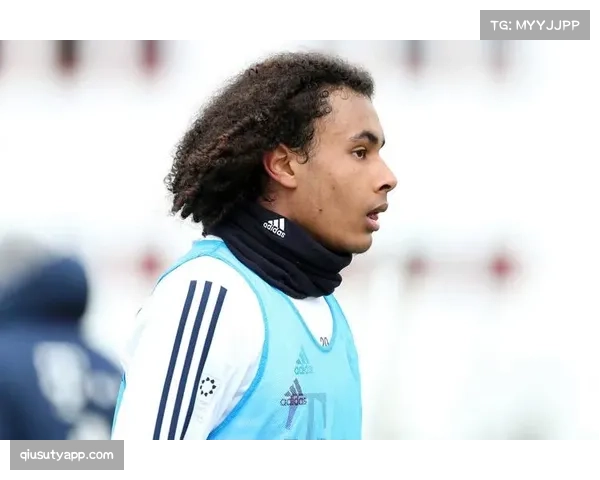 博洛尼亚前锋齐尔克泽：专注当下，暂不考虑夏季转会传闻